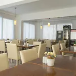 Yeni Hotel Çeşme