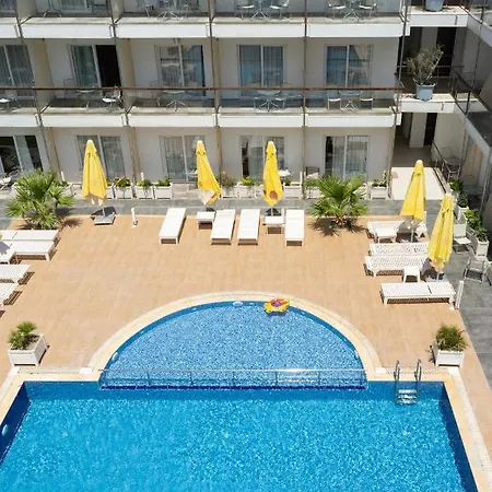 Yeni Hotel