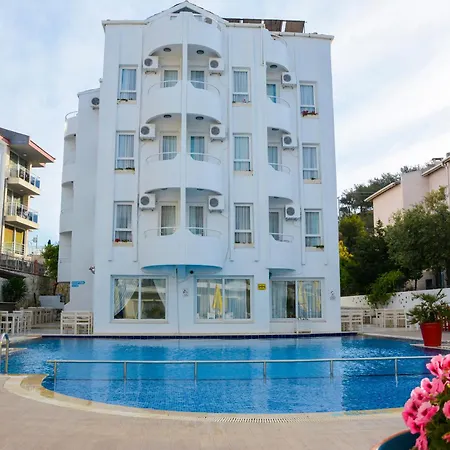 호텔 Yeni 3*