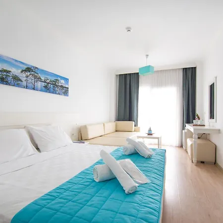 Yeni Hotel 3*