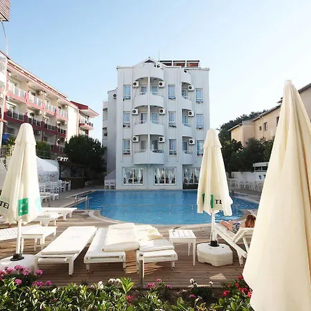 Hotel Yeni 3*