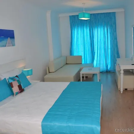 Yeni Hotel Cesme