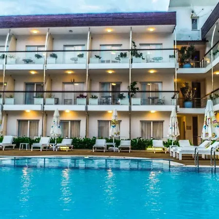 Yeni Hotel 3*