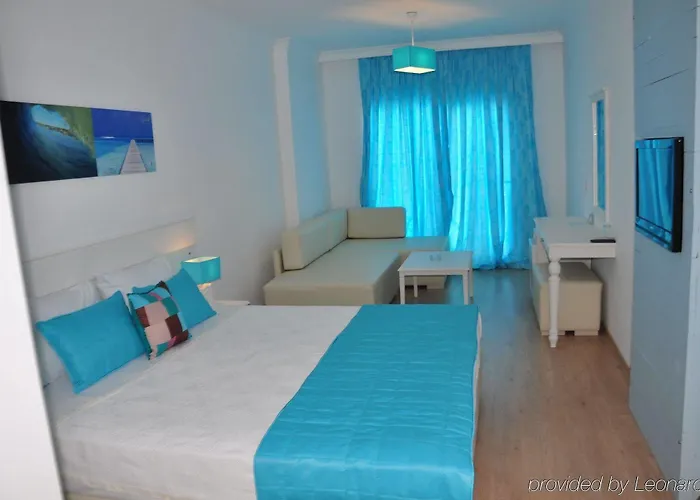 Yeni Hotell Çeşme